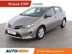 Grijs Gebruikt 2014 Toyota Auris Hybrid Comfort Hatchback | € 11.749 (Eerlijke prijs)