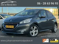 Grijs Gebruikt 2015 Peugeot 208 Style Hatchback | € 6.950 (Eerlijke prijs)