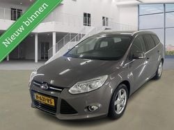 Bruin Gebruikt 2014 Ford Focus Stationwagen | € 4.999 (Goede deal)