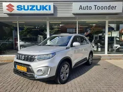 Grijs Gebruikt 2020 Suzuki Vitara SUV | € 17.650 (Goede deal)