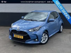 Blauw Gebruikt 2021 Toyota Yaris Active Hatchback | € 19.400 (Eerlijke prijs)