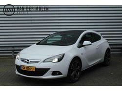 Wit Gebruikt 2013 Opel Astra GTC Sport Coupé | € 6.400 (Super prijs)