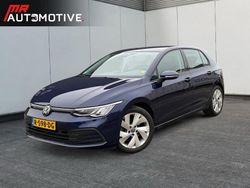 Blauw Gebruikt 2021 VW Golf VIII Business Hatchback | € 19.845 (Goede deal)