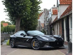 Zwart Gebruikt 2014 Ferrari F12 Coupé | € 299.950