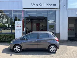 Grijs Gebruikt 2018 Toyota Yaris Active Hatchback | € 14.995 (Eerlijke prijs)