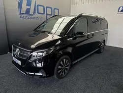 Zwart Nieuw 2024 Mercedes EQV300 AMG Van | € 59.950 (Eerlijke prijs)