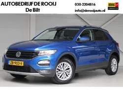 Blauw Gebruikt 2019 VW T-Roc Business SUV | € 19.245 (Eerlijke prijs)