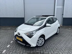 Gebruikt 2021 Toyota Aygo X-play Hatchback | € 13.999 (Iets duurder)