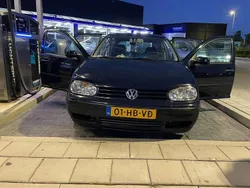 Gebruikt 2001 VW Golf IV Sedan | € 1.750 (Eerlijke prijs)