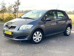Grijs Gebruikt 2008 Toyota Auris Hatchback | € 3.500 (Eerlijke prijs)
