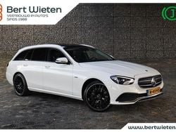 Wit Gebruikt 2020 Mercedes 300 AMG Stationwagen | € 35.790