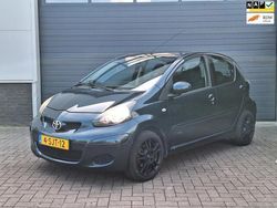 Groen Gebruikt 2011 Toyota Aygo Hatchback | € 3.950 (Eerlijke prijs)