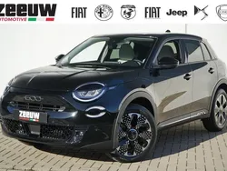 Zwart Nieuw 2025 Fiat 600E La Prima SUV | € 37.900