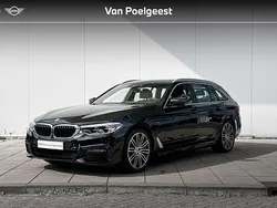 Zwart Gebruikt 2020 BMW 520 Executive Stationwagen | € 32.900 (Eerlijke prijs)