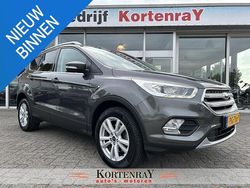 Grijs Gebruikt 2017 Ford Kuga Trend SUV | € 13.750 (Eerlijke prijs)
