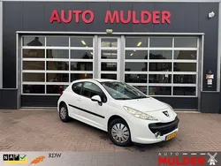 Wit Gebruikt 2008 Peugeot 207 Hatchback | € 2.375 (Eerlijke prijs)