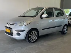 Grijs, metallic lak Gebruikt 2008 Hyundai i10 Hatchback | € 2.950 (Eerlijke prijs)