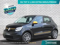 Zwart Gebruikt 2020 Renault Twingo Collection Hatchback | € 11.770 (Eerlijke prijs)
