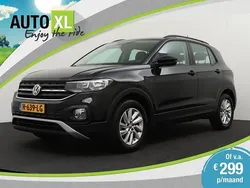 Zwart, metallic lak Gebruikt 2020 VW T-Cross Business SUV | € 19.940 (Iets duurder)