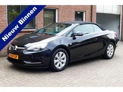 Zwart, metallic lak Gebruikt 2016 Opel Cascada Cabriolet | € 13.449 (Goede deal)