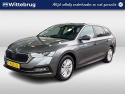 Grijs Gebruikt 2023 Skoda Octavia Business Line Stationwagen | € 24.950 (Eerlijke prijs)