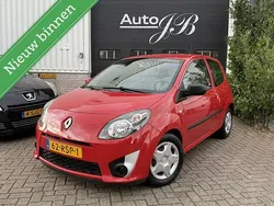 Rood Gebruikt 2011 Renault Twingo Collection Hatchback | € 2.450 (Goede deal)