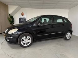 Zwart Gebruikt 2009 Mercedes B160 Business MPV | € 4.750 (Iets duurder)
