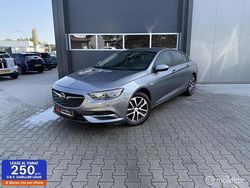 Grijs Gebruikt 2019 Opel Insignia Edition Hatchback | € 15.950 (Duur)