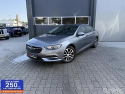 Grijs Gebruikt 2019 Opel Insignia Edition Hatchback | € 15.450 (Iets duurder)