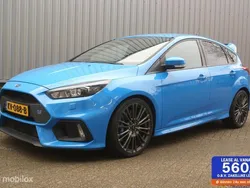 Blauw, metallic lak Gebruikt 2016 Ford Focus RS Hatchback | € 34.950 (Eerlijke prijs)