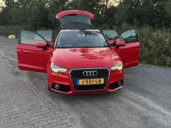 Rood Gebruikt 2012 Audi A1 Ambition Hatchback | € 9.750 (Eerlijke prijs)