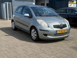 Grijs Gebruikt 2006 Toyota Yaris Sol Hatchback | € 2.749 (Goede deal)