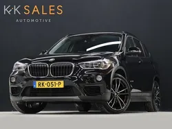 Zwart Gebruikt 2017 BMW X1 Executive SUV | € 18.740 (Eerlijke prijs)