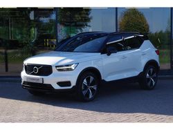 Wit Gebruikt 2022 Volvo XC40 R-Design SUV | € 29.700 (Goede deal)
