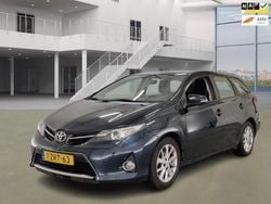 Grijs Gebruikt 2015 Toyota Auris Touring Sports Stationwagen | € 7.700 (Goede deal)