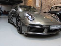 Groenaventuringrünmetallic Gebruikt 2022 Porsche 911 Turbo Coupé | € 195.992