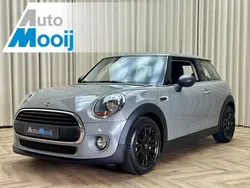 Grijs Gebruikt 2018 Mini ONE Hatchback | € 11.950 (Eerlijke prijs)