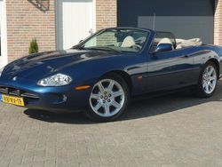 Blauw Gebruikt 1997 Jaguar XK8 Cabriolet | € 5.750 (Super prijs)