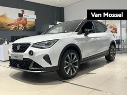 Wit Nieuw 2024 Seat Arona FR SUV | € 31.890 (Duur)