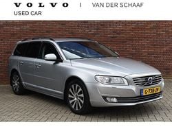 Grijs Gebruikt 2015 Volvo V70 Standard Stationwagen | € 20.800 (Eerlijke prijs)