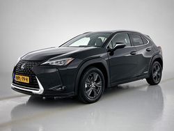 Zwart Gebruikt 2019 Lexus UX 250h Luxury Line SUV | € 30.945 (Iets duurder)