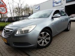 Grijs Gebruikt 2010 Opel Insignia Edition Sedan | € 5.950 (Iets duurder)
