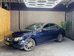 Blauw Gebruikt 2016 Mercedes E350 Edition Sedan | € 18.900 (Goede deal)
