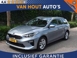 Grijs, metallic lak Gebruikt 2021 Kia Ceed Sportswagon Stationwagen | € 17.950 (Eerlijke prijs)