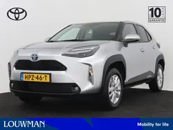 Grijs Gebruikt 2024 Toyota Yaris Cross Active SUV | € 28.450 (Eerlijke prijs)
