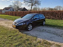 Zwart Gebruikt 2005 Seat Leon Stylance Hatchback | € 1.850