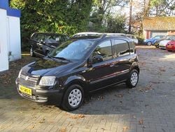Zwart Gebruikt 2011 Fiat Panda Hatchback | € 2.745 (Eerlijke prijs)