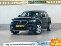 Zwart, metallic lak Gebruikt 2018 Volvo XC40 Momentum SUV | € 22.850 (Eerlijke prijs)