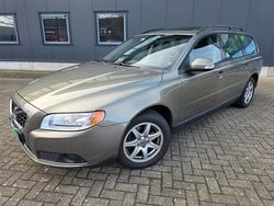 Groen Gebruikt 2010 Volvo V70 Stationwagen | € 13.750 (Eerlijke prijs)