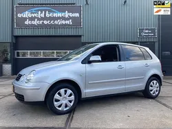 Grijs Gebruikt 2005 VW Polo Hatchback | € 2.799 (Eerlijke prijs)